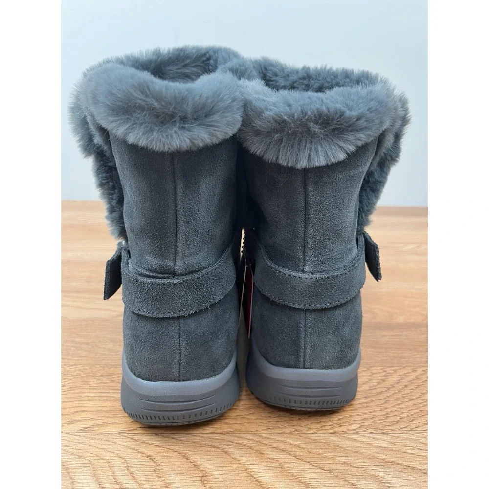 Skechers Slip-ins Easy Going Water-Repellent Suede Boots Grey Womens 10 Wide NEW
